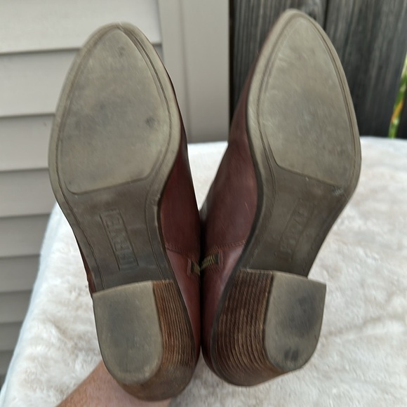 Frye Brown Leather Ankle Booties with Side Zipper Size 9 - Picture 7 of 9
